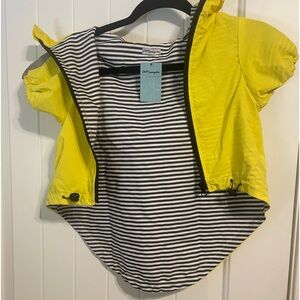 Outter bright yellow rain coat for your dog.